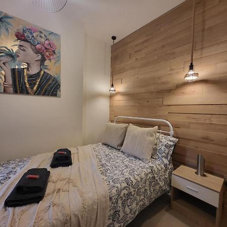 Modern, Stylish One Bedroom With Garden Long Stay Welcome อีสต์บอร์น ภายนอก รูปภาพ